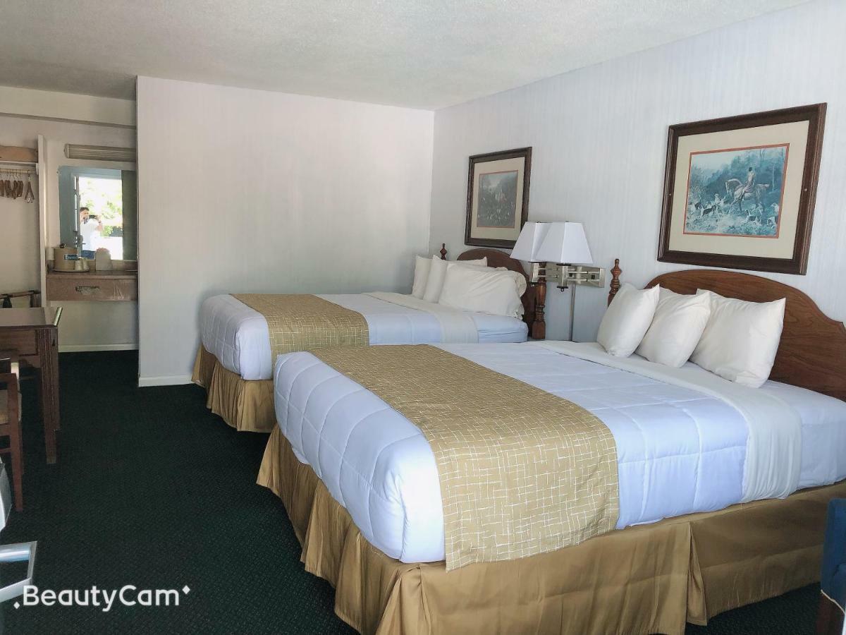 Travelodge By Wyndham Cape Cod Area West Dennis Exterior photo